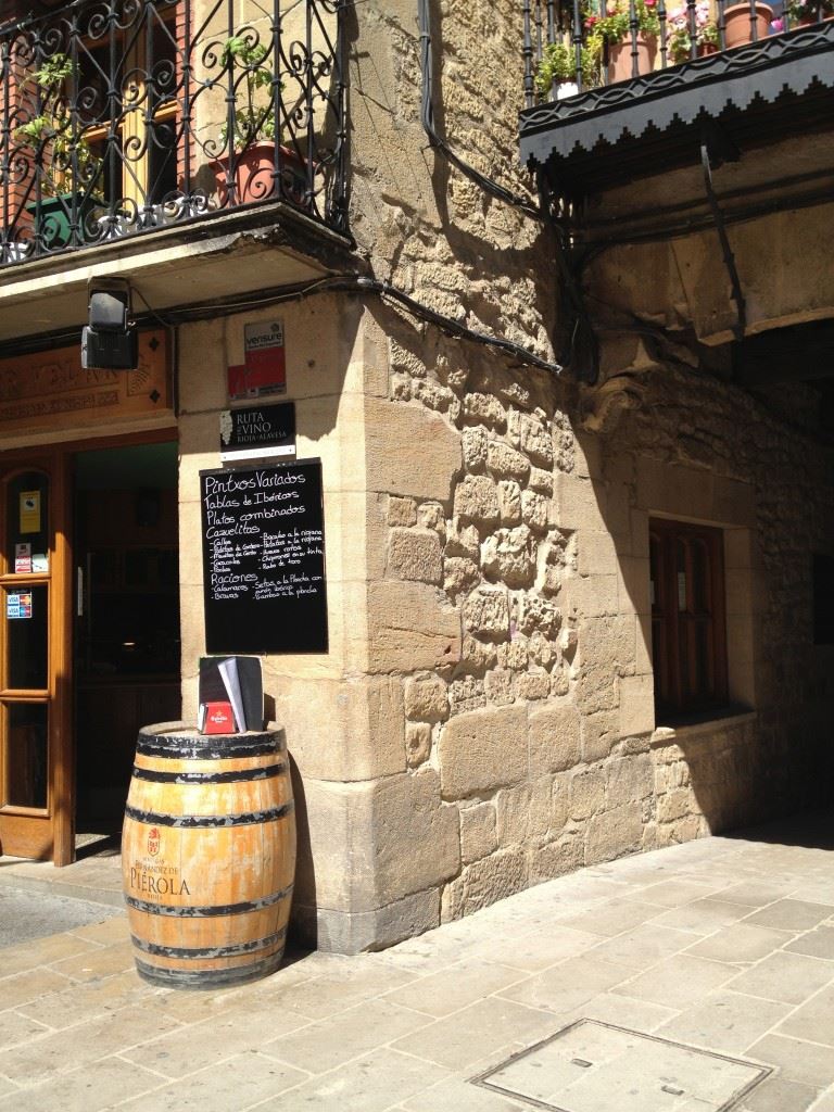 Barrel Laguardia bar stone fortified pedestrian