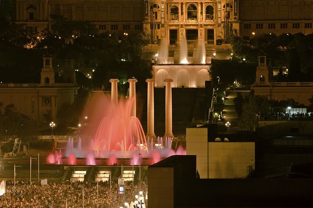 Totally Spain 2014 Barcelona 48 hours light show fountain
