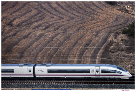 high speed trains in Spain