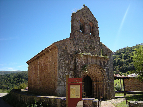 church chapel Camino Lebaniego 2017 Spain